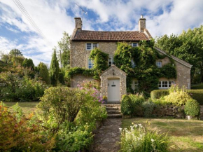 3 Bed in Bath SKN21